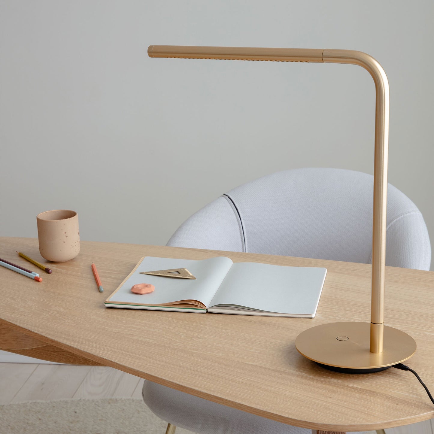 Umage Omni LED Table Lamp